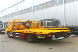 薛城附近拖车救援搭电